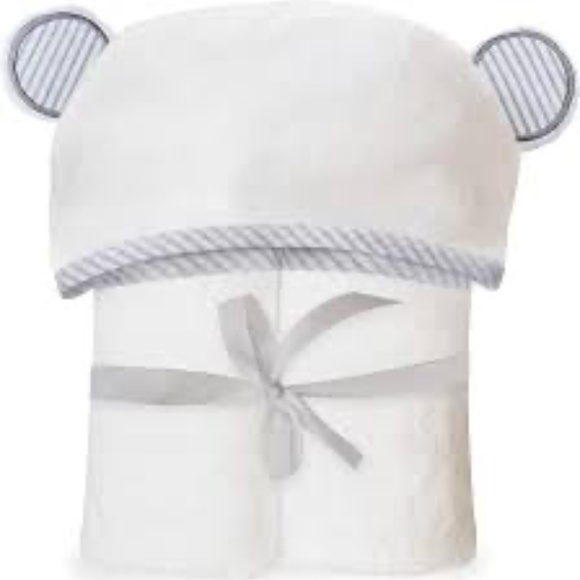 100% Bamboo Baby Towel with Bear Ear hood - Picture 3 of 5